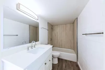 6320 N 16th Street #19, Phoenix, AZ 85016 - Photo 6