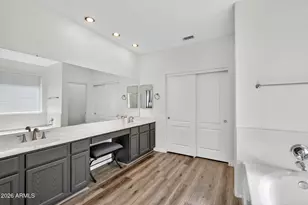 1274 S Burk St, Gilbert, AZ 85296 - Photo 34