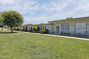 13082 N 100th Dr N, Sun City, AZ 85351 - Photo 36