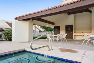 427 E Ironwood Dr, Phoenix, AZ 85020 - Photo 26
