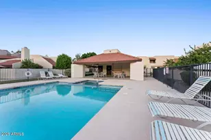427 E Ironwood Dr, Phoenix, AZ 85020 - Photo 28