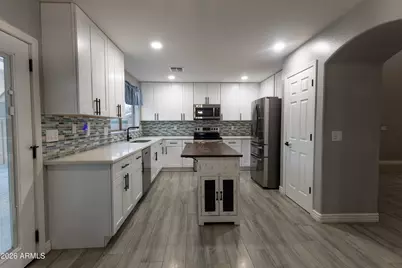 15936 W Central Street, Surprise, AZ 85374 - Photo 14