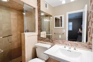 3940 E Glenrosa Ave, Phoenix, AZ 85018 - Photo 6
