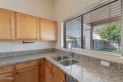 20434 N 92nd Lane, Peoria, AZ 85382 - Photo 12