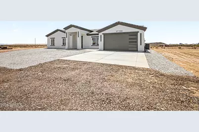 37159 W Encinas Lane, Tonopah, AZ 85354 - Photo 2