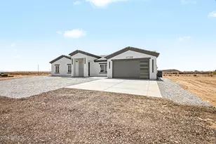 37159 W Encinas Ln, Tonopah, AZ 85354 - Photo 2