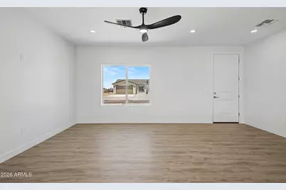 37159 W Encinas Lane, Tonopah, AZ 85354 - Photo 6