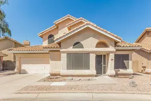 25 W Gary Ave, Gilbert, AZ 85233 - Photo 2