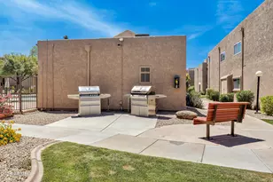 5525 E Thomas Rd, Phoenix, AZ 85018 - Photo 18