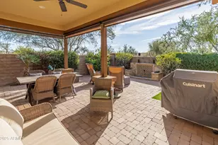 12065 W Desert Mirage Dr, Peoria, AZ 85383 - Photo 26