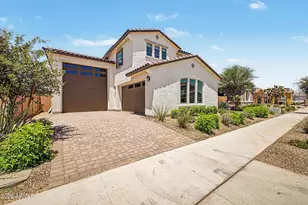 21674 E Lords Wy, Queen Creek, AZ 85142 - Photo 2