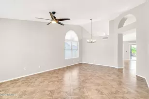 1113 E Betsy Ln, Gilbert, AZ 85296 - Photo 6