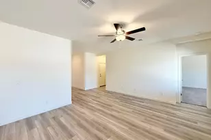634 W Red Hawk Ct, Casa Grande, AZ 85122 - Photo 6
