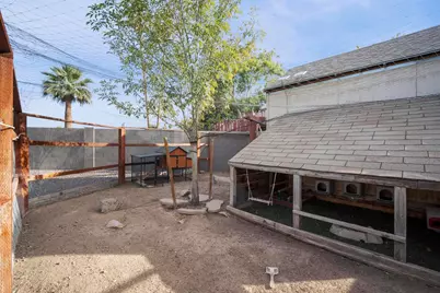 4515 W Shaw Butte Drive, Glendale, AZ 85304 - Photo 34