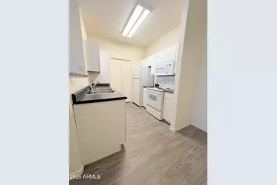 3302 N 7th Street #105, Phoenix, AZ 85014 - Photo 8