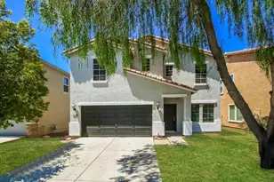 1108 E Leslie Circle, San Tan Valley, AZ 85140 - Photo 1