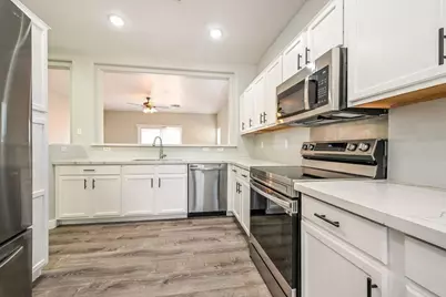 15370 W Acapulco Lane, Surprise, AZ 85379 - Photo 8