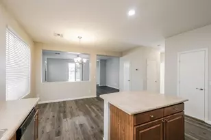 3117 W St Kateri Dr, Phoenix, AZ 85041 - Photo 8