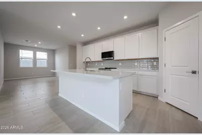 6184 E Crockett Way, San Tan Valley, AZ 85144 - Photo 2