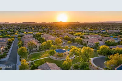 4623 E Vista Bonita Drive, Phoenix, AZ 85050 - Photo 40