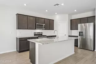 5911 E Sideoats Way, San Tan Valley, AZ 85144 - Photo 8