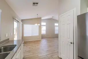 3430 N Saffron, Mesa, AZ 85215 - Photo 8