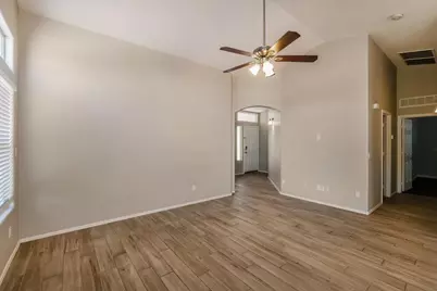 3430 N Saffron, Mesa, AZ 85215 - Photo 4