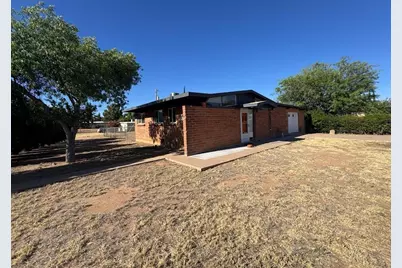 4501 Pine Tree Drive, Sierra Vista, AZ 85635 - Photo 2