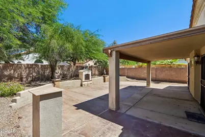 10177 S Hacienda Drive, Goodyear, AZ 85338 - Photo 32
