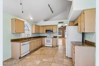 10177 S Hacienda Drive, Goodyear, AZ 85338 - Photo 16