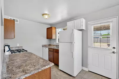 720 W 12th Street, Tempe, AZ 85281 - Photo 6