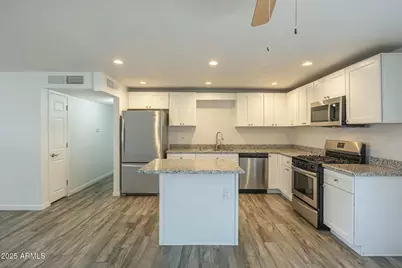 3650 E Eugie Avenue, Phoenix, AZ 85032 - Photo 8