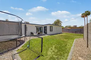 3632 E Sunnyside Dr, Phoenix, AZ 85028 - Photo 16