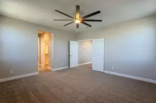 612 E Hazelnut Ln, San Tan Valley, AZ 85140 - Photo 12