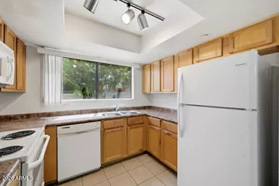 9990 N Scottsdale Road #1015, Paradise Valley, AZ 85253 - Photo 12