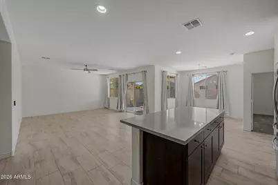 6952 W Golden Lane, Peoria, AZ 85345 - Photo 12