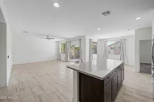 6952 W Golden Ln, Peoria, AZ 85345 - Photo 8