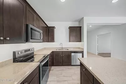 6952 W Golden Lane, Peoria, AZ 85345 - Photo 18