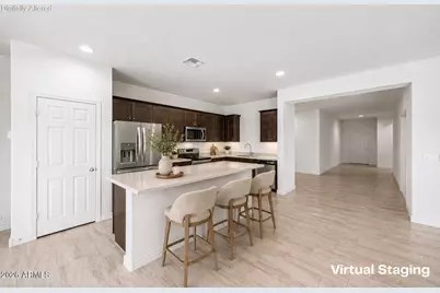 6952 W Golden Lane, Peoria, AZ 85345 - Photo 4