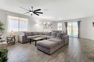 17460 W Andrea Dr, Surprise, AZ 85387 - Photo 8