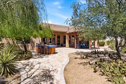 13919 E Quail Track Drive, Scottsdale, AZ 85262 - Photo 38