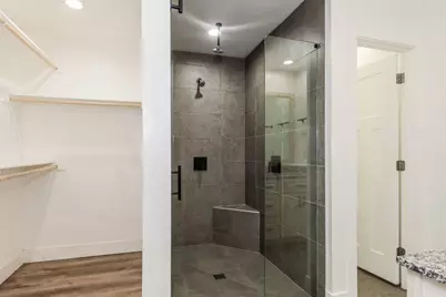 2321 W Mobile Lane, Phoenix, AZ 85041 - Photo 10