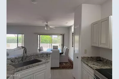 15879 W Grand Isle Way, Surprise, AZ 85374 - Photo 10