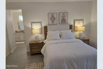 15879 W Grand Isle Way, Surprise, AZ 85374 - Photo 12