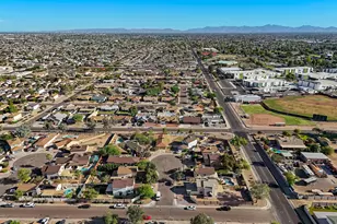 15813 N 38th Dr, Phoenix, AZ 85053 - Photo 2
