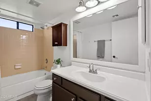 15813 N 38th Dr, Phoenix, AZ 85053 - Photo 18