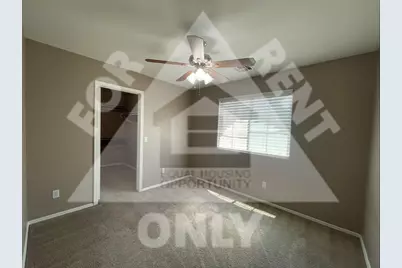 2424 W Saint Kateri Drive, Phoenix, AZ 85041 - Photo 12