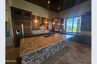 1110 W Creek Canyon Road, Phoenix, AZ 85086 - Photo 12
