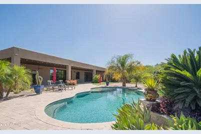 1110 W Creek Canyon Road, Phoenix, AZ 85086 - Photo 84