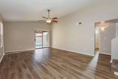 4527 E Hampton Avenue #2, Mesa, AZ 85206 - Photo 4